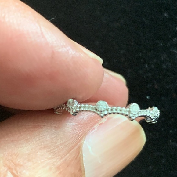 Ring - Picture 4 of 6